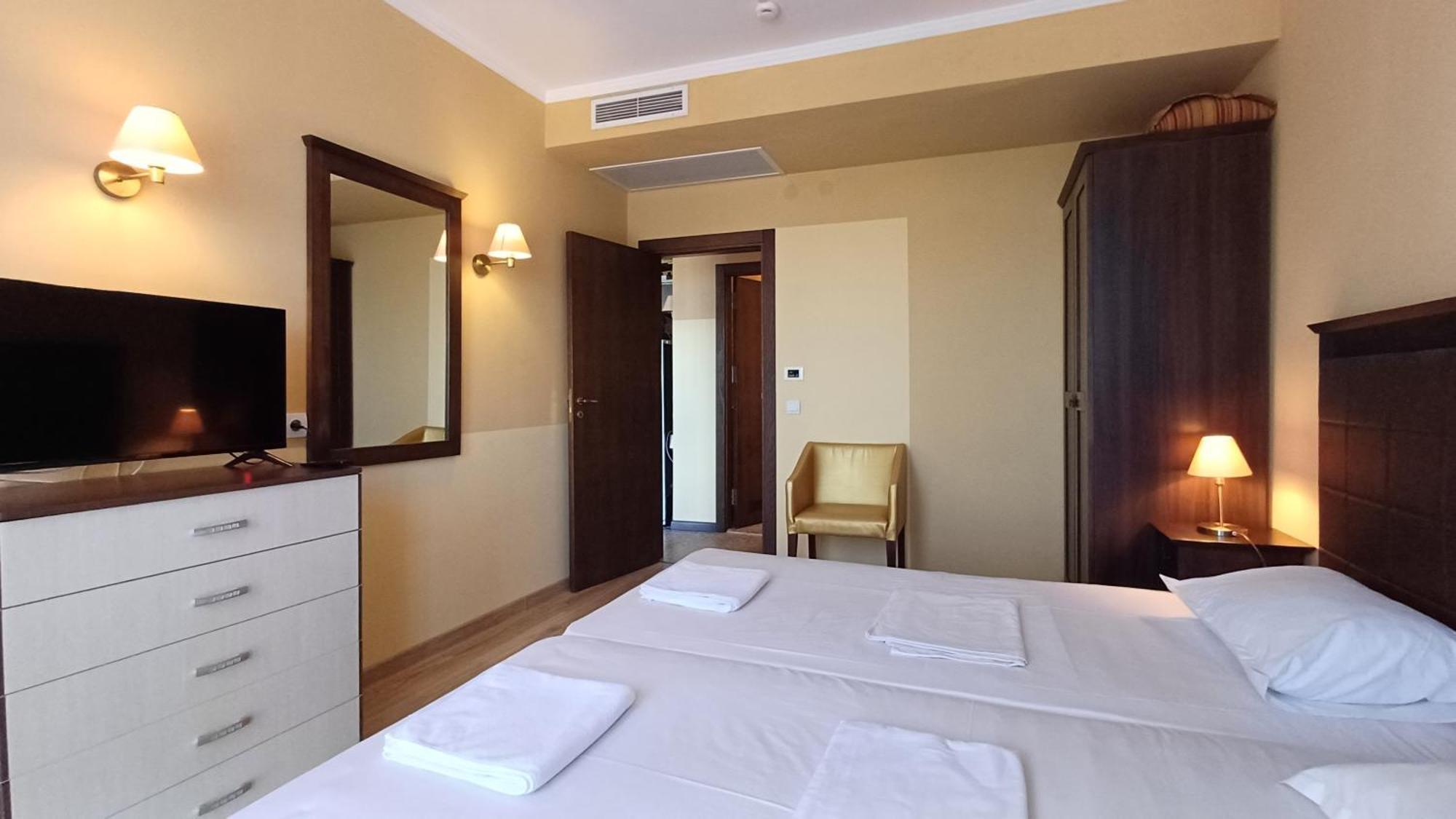 Royal Beach Private Apartments 써니비치 외부 사진