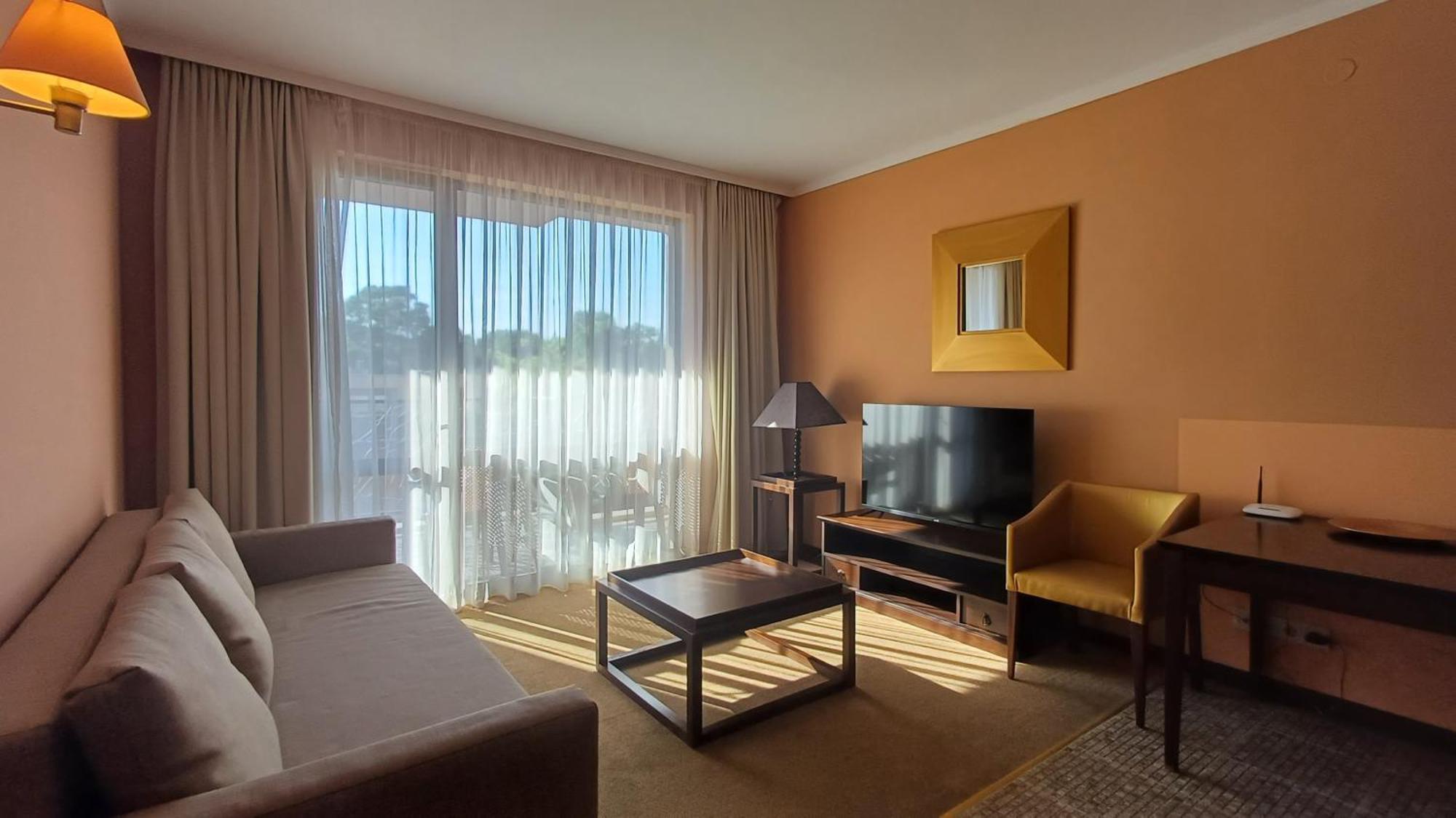 Royal Beach Private Apartments 써니비치 외부 사진