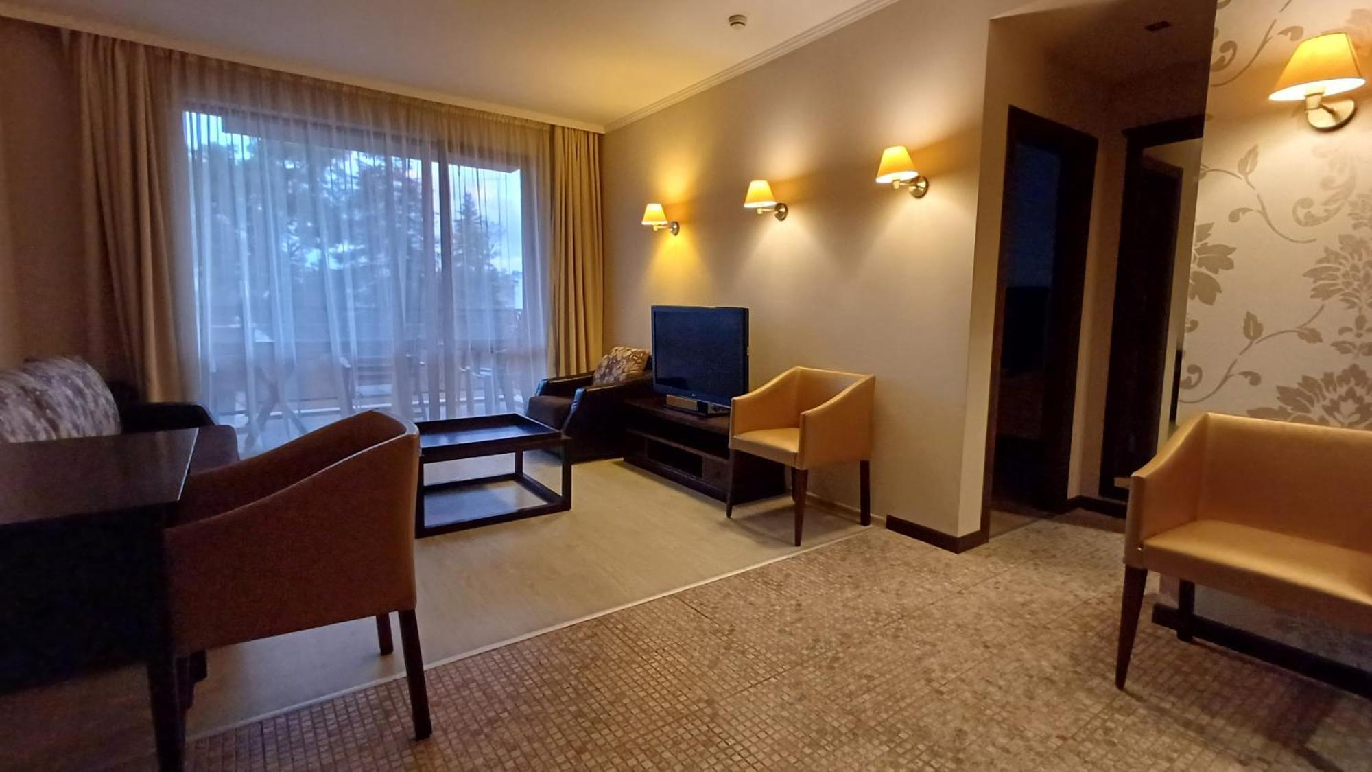 Royal Beach Private Apartments 써니비치 외부 사진