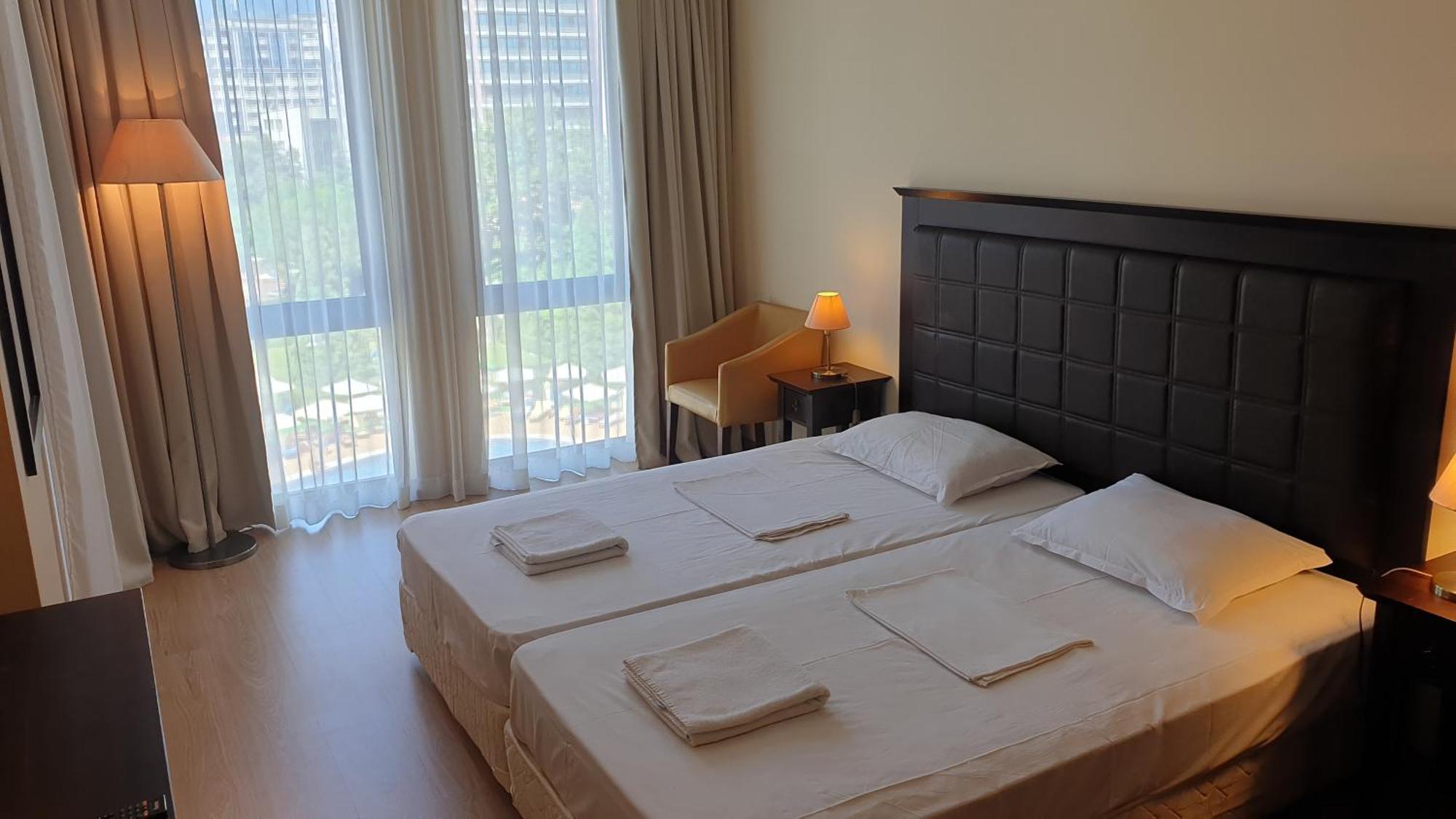 Royal Beach Private Apartments 써니비치 외부 사진